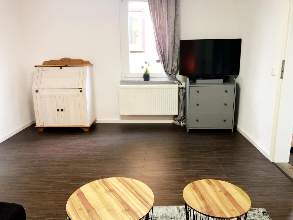 Lisas Gaestehaus Neckartenzlingen Kültér fotó